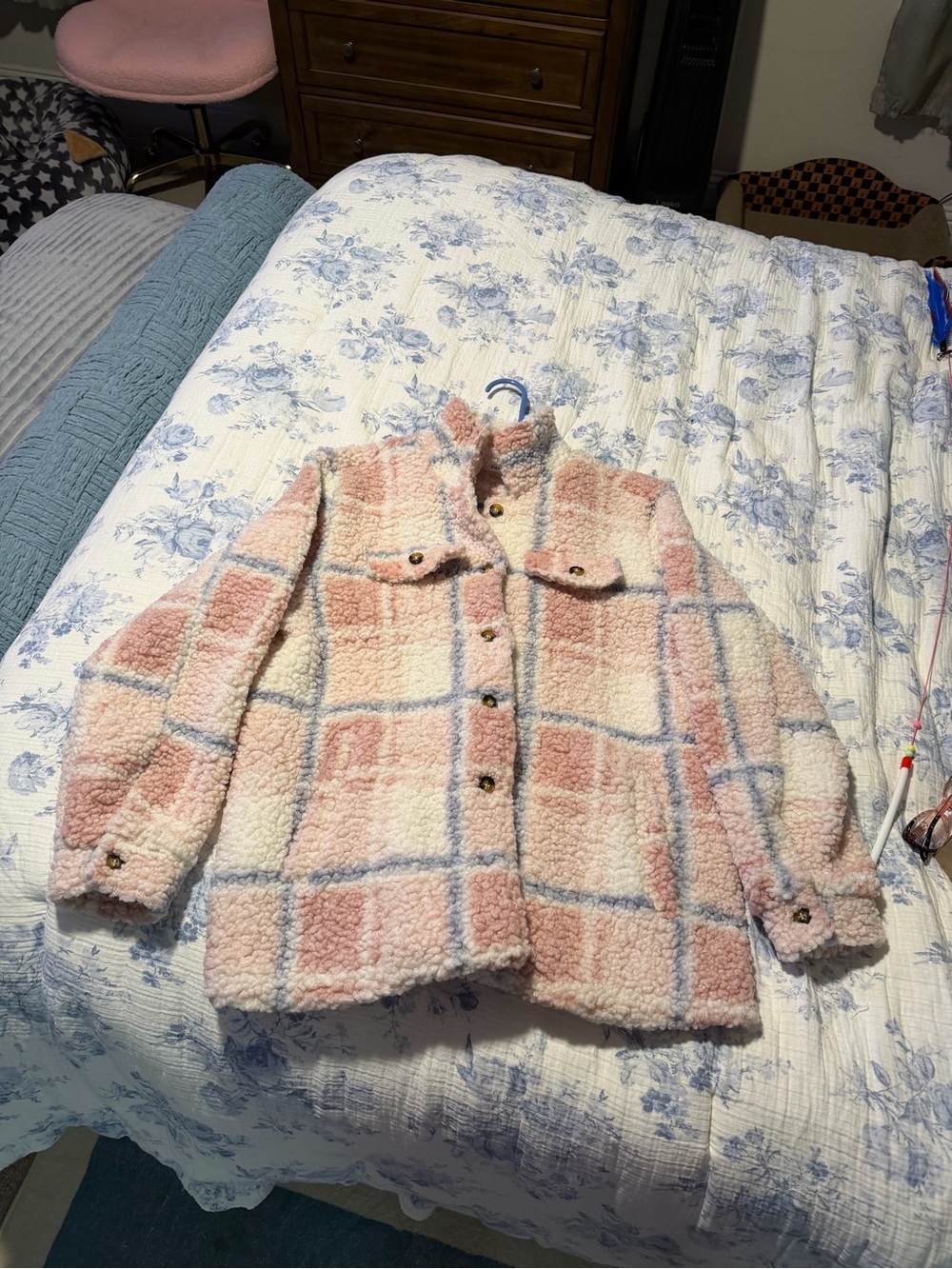 Fashionomics Pink & Cream Plaid Sherpa Puffer Jacket